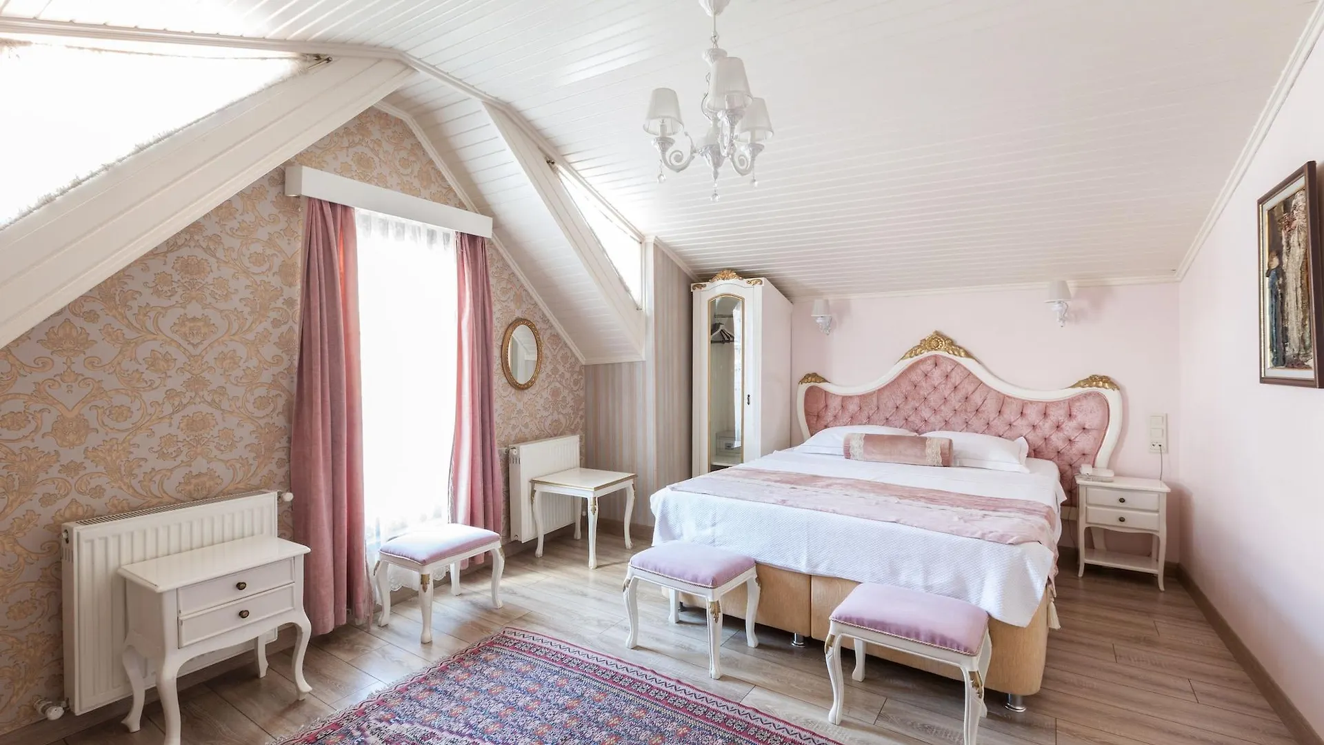 Romantic Hotel Istanbul