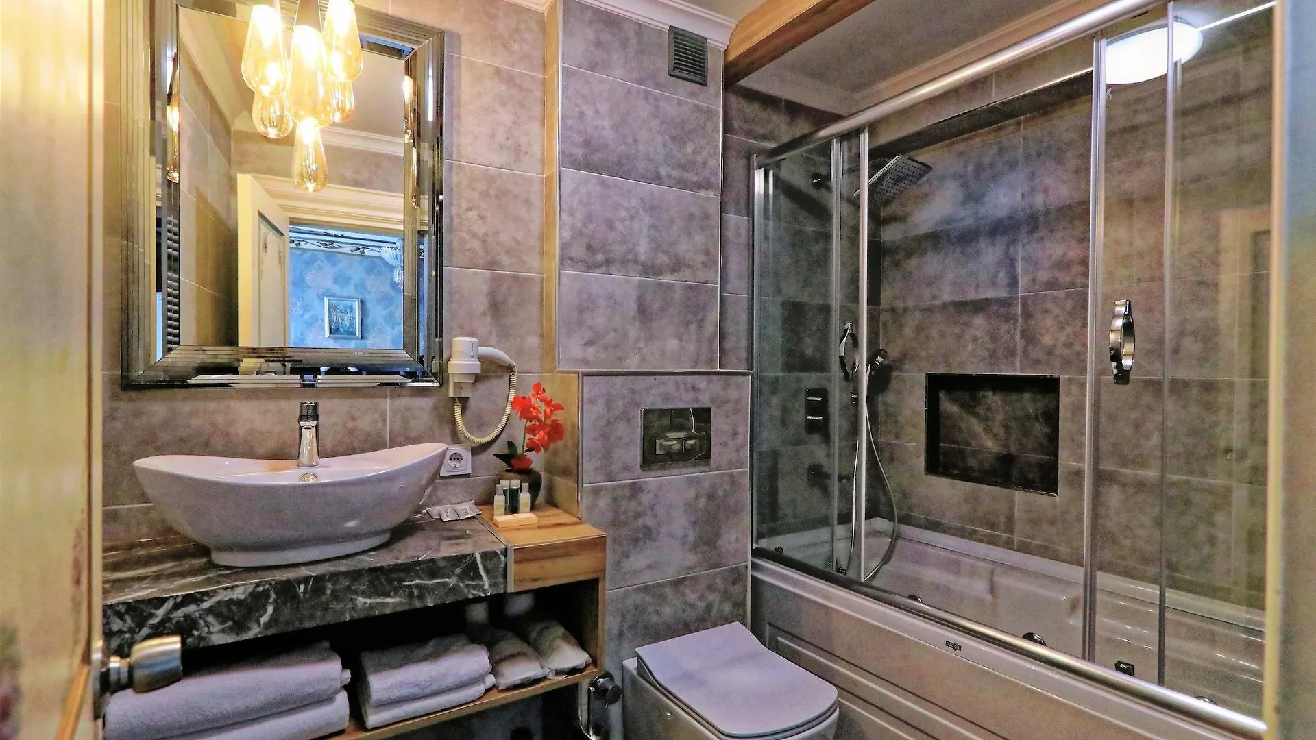 Romantic Hotel Istanbul