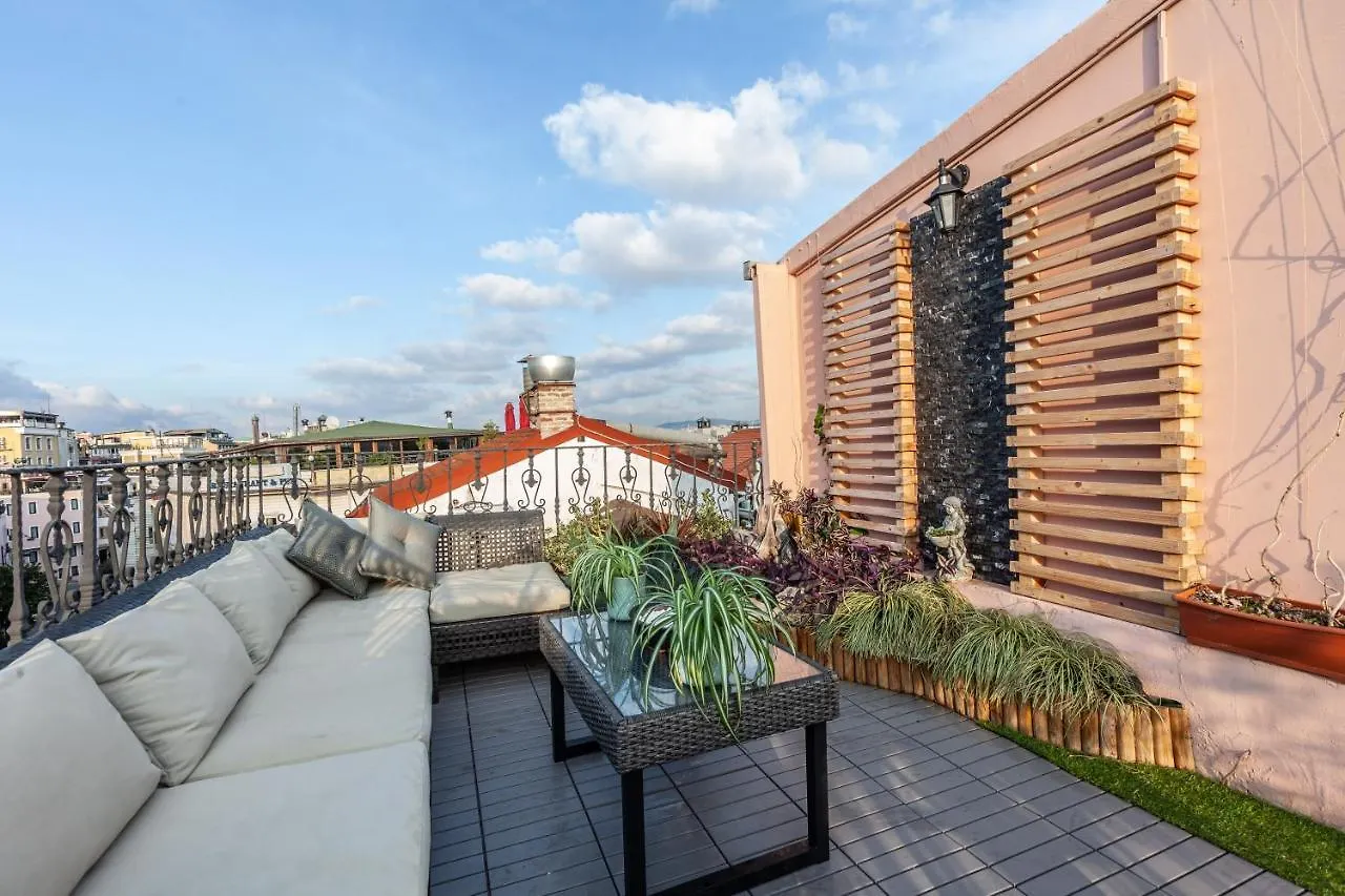 Romantic Hotel Istanbul contacts